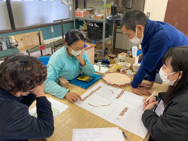 図面と原寸大の模型